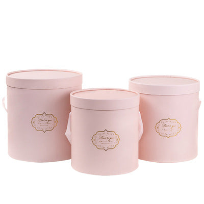 Flower Shadow Handheld Bucket-packaged Bouquet In A Round Gift Box