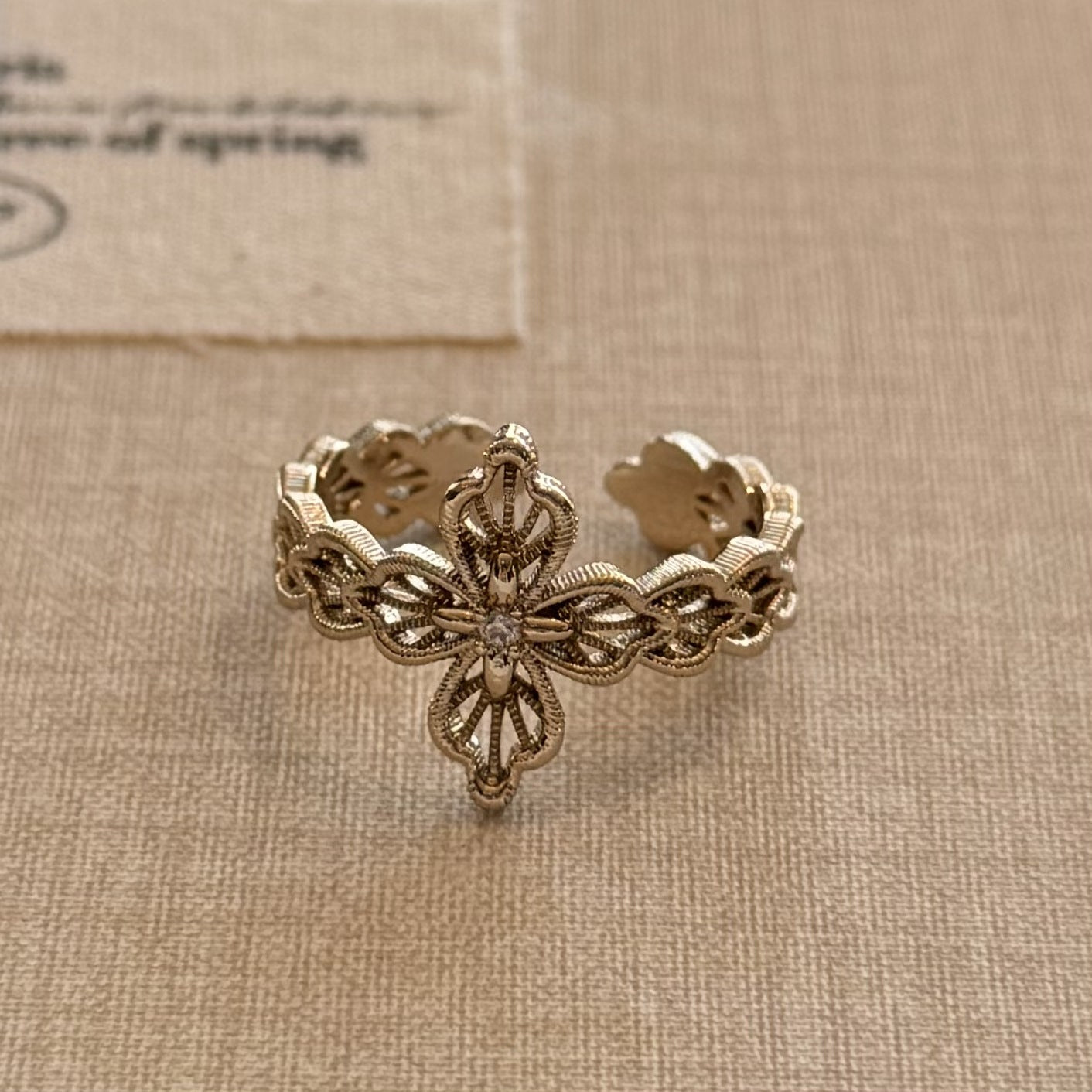 Fashion Coffee Gold Zircon Ring Stackable Design Female Hand Ring