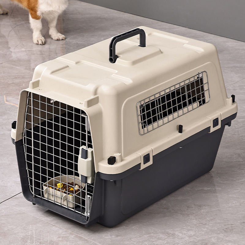 Pet Carrier With Wheels IATA Airline Approved Double Security Locks With Wire Door And Side Windows