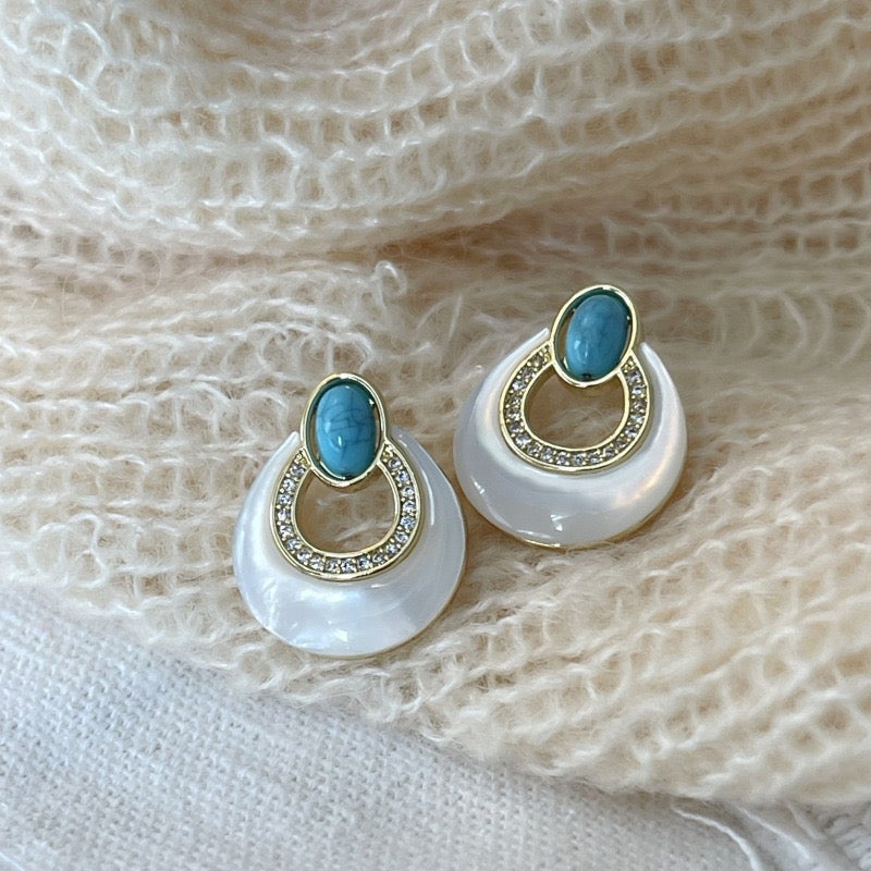 Natural Double-Sided White Mother Of Pearl Ear Cuffs Old Money Style New Premium Heavy Industry