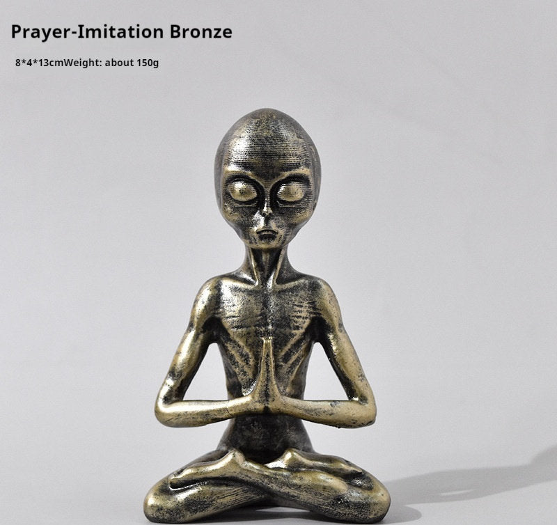Alien Yoga Modeling Living Room Resin Decorations