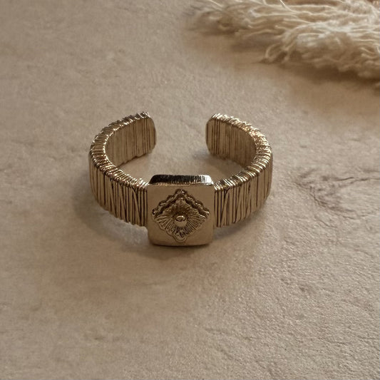 Fashion Coffee Gold Zircon Ring Stackable Design Female Hand Ring
