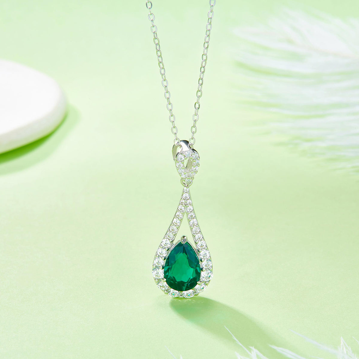 S925 Sterling Silver Teardrop Pendant Necklace, 11x7mm Lab-Grown Ruby & Emerald, Platinum Plated 45cm, 3.7g Women's Jewelry Gift Box