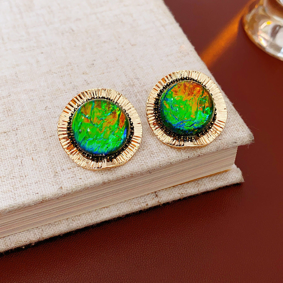 Vintage Fashion Round Resin Stud Earrings - Light Luxury Palace Style, S925 Silver Needle, Premium Niche Jewelry For Women