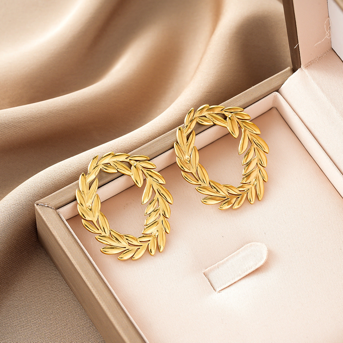 Fashion Trend Geometric Heart Textured Oval Earrings, 18K Gold Plated Hypoallergenic Stainless Steel Titanium Studs For Ladies