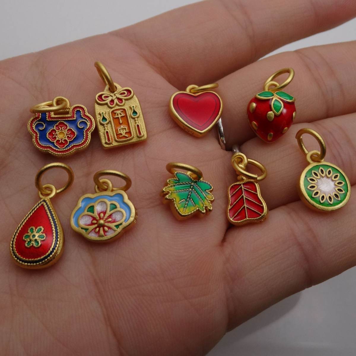 Alluvial Gold Enamel Pendant Bracelet Accessories
