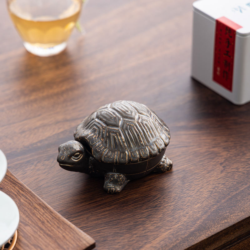 Turtle-shaped Ceramic Ashtray Small Tea Pet For The Office