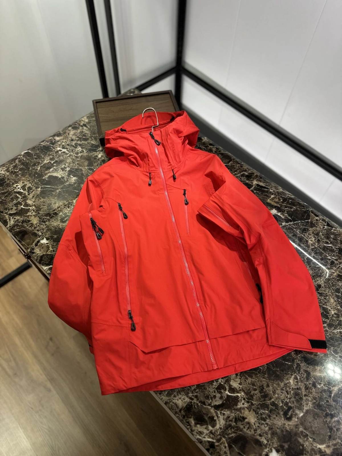 Men Hooded Rain Jacket Fully Seam Sealed Windbreaker Waterproof Breathable Outdoor Shell Jacket For Cycling Camping Trekking Travel Windproof Raincoat