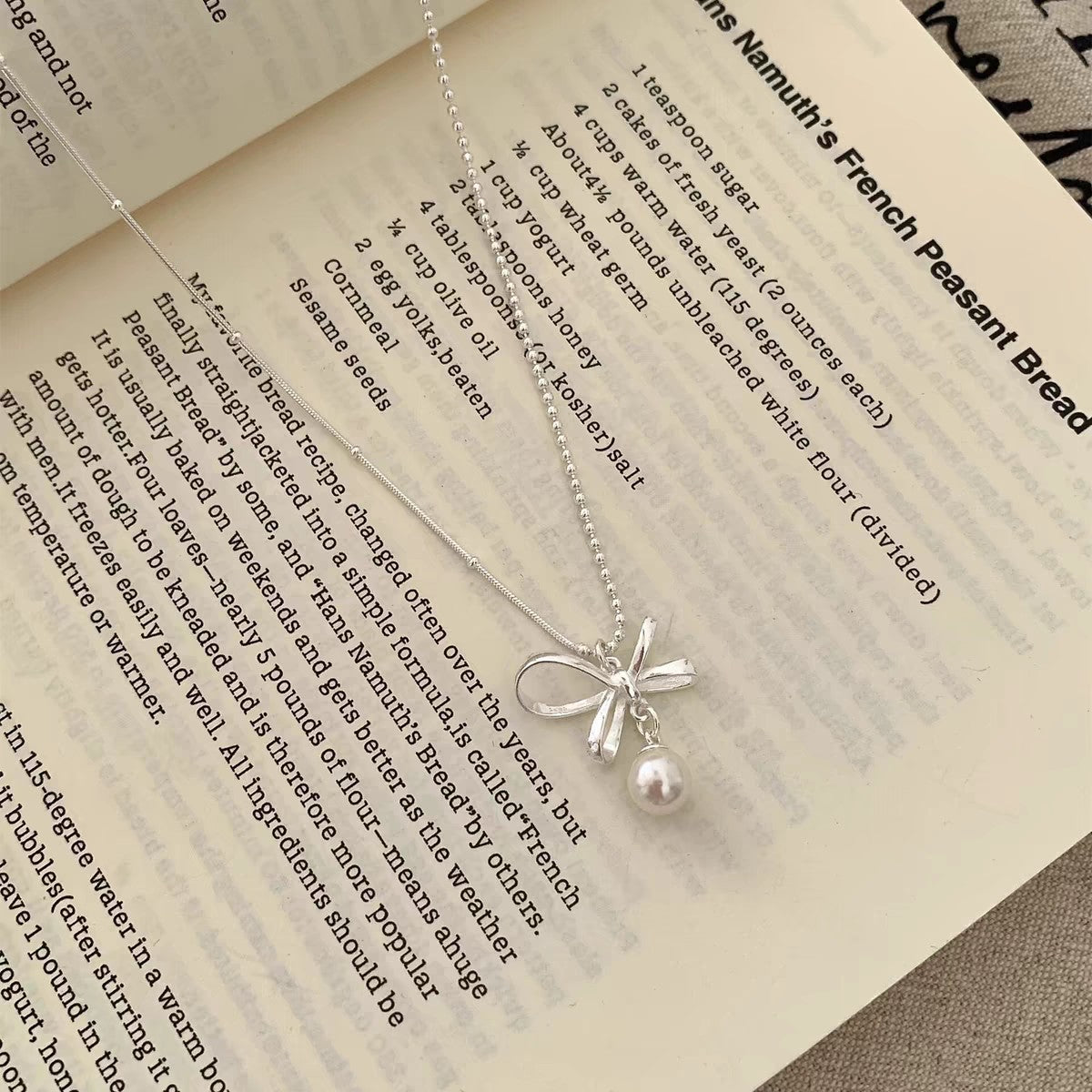 1pc 999 Sterling Silver Hollow Bow Pearl Pendant Necklace, Delicate Minimalist Style, Perfect For Daily Wear & Valentine's Gifts