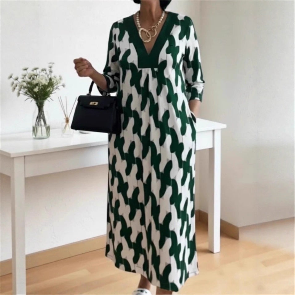 SpringSummer New Womens V-neck Printed Dress