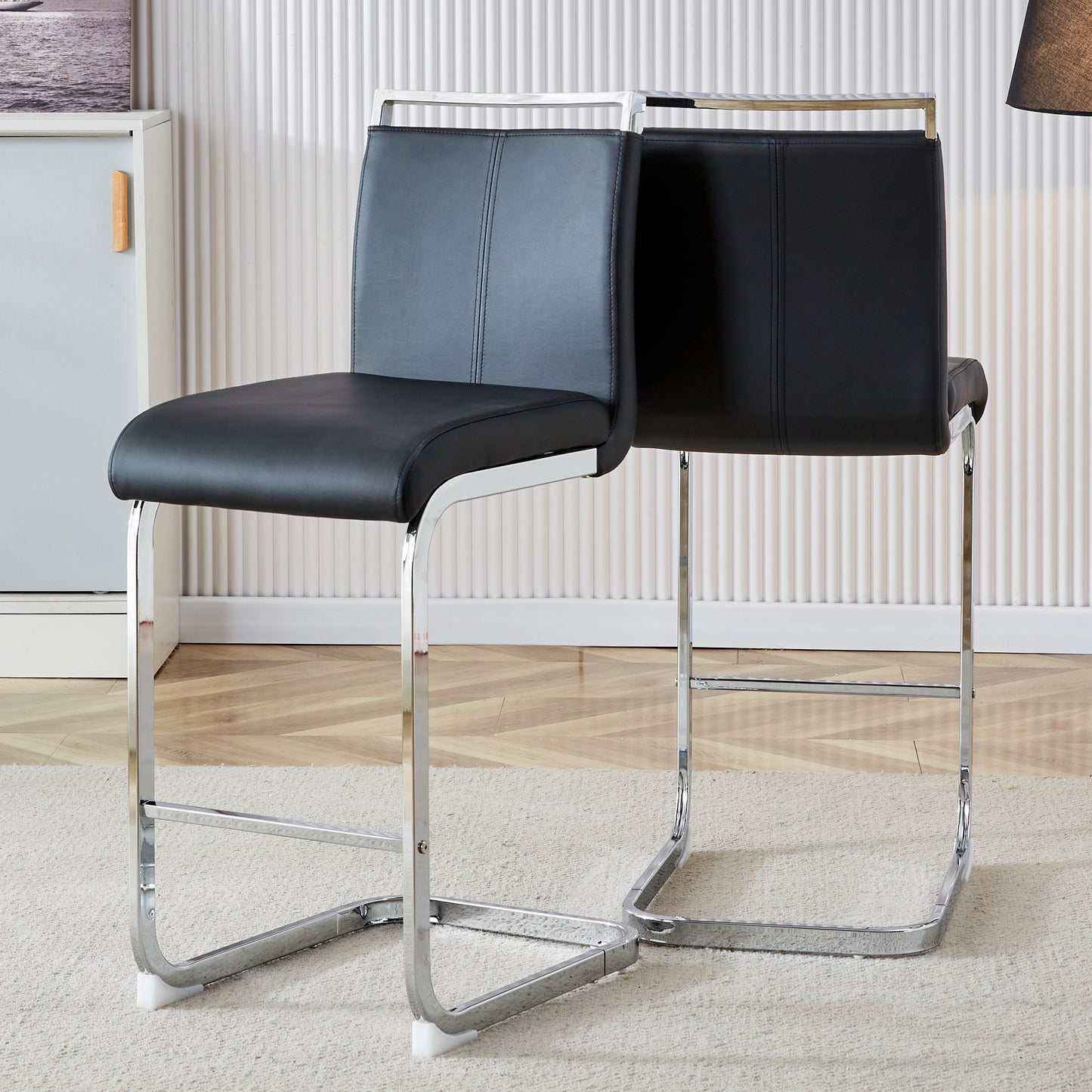 Two High-quality Black Bar Stools In Nordic Style, Suitable For Restaurants, Kitchens, Terraces And Guests Office Chairs  Set Of 2 Black PU Suitable For Multiple Occasions.