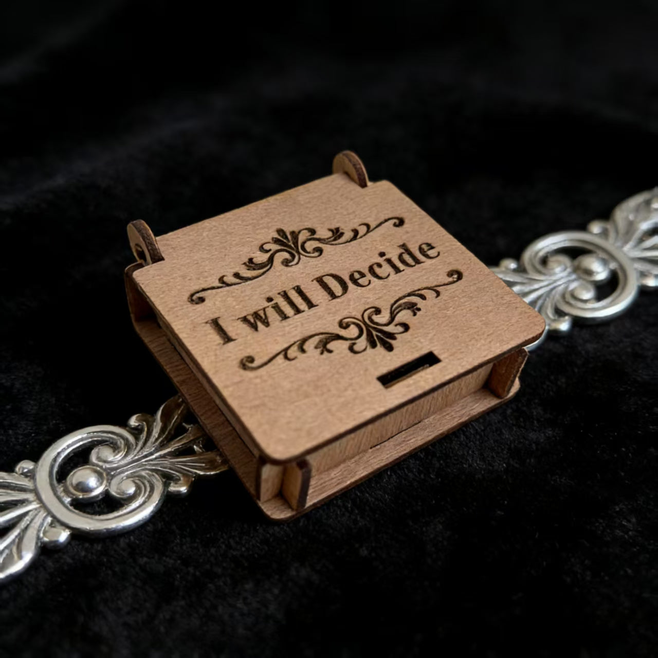 Creative Gift Decision Coin, Retro Square Wooden Decision Maker, Custom Solid Wood Gift Box, Desktop Ornament