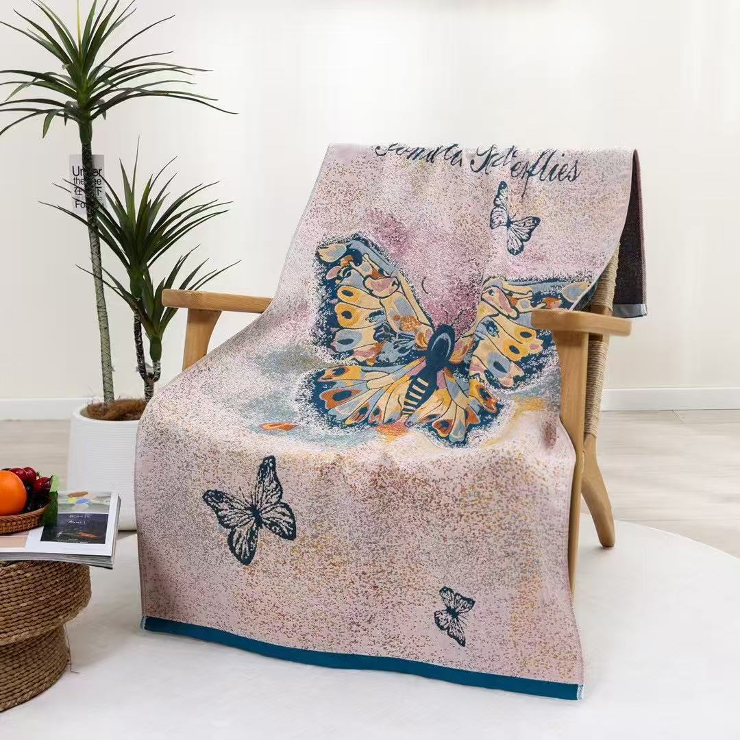 Soft Highly Absorbent Lint Free Bath Towel For Home Use