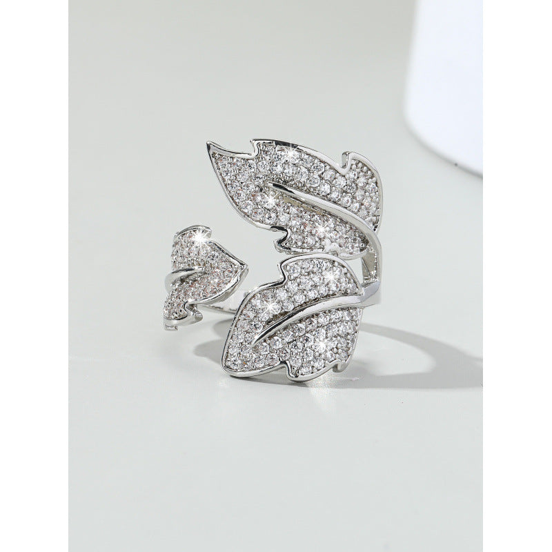 European And American Fashion Light Luxury Zircon Ring