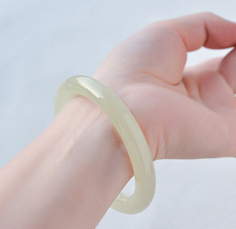 Ice-like Silk Jade Round Bar Beauty A Goods Winding Silk Jade Bracelet