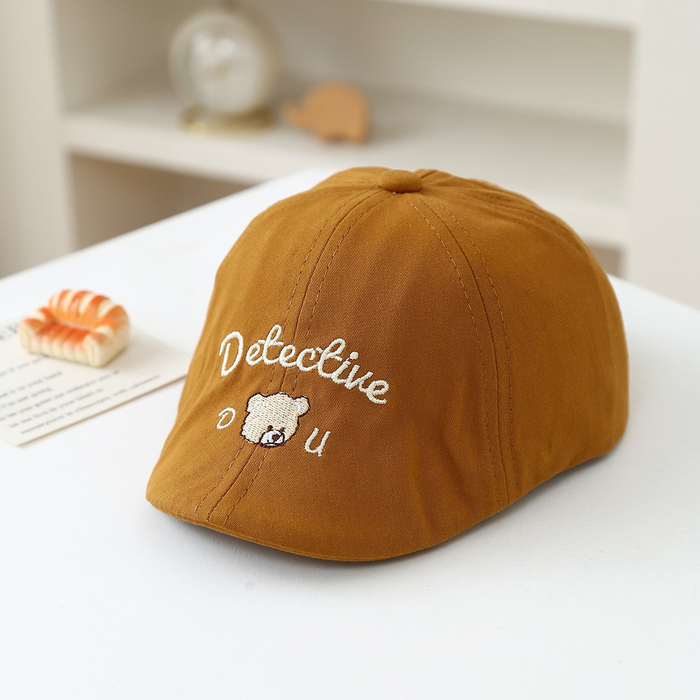 Spring And Summer Baby Outdoor Play Detective Little Bear Embroidered Children's Forward Hat Retro British Style Beret