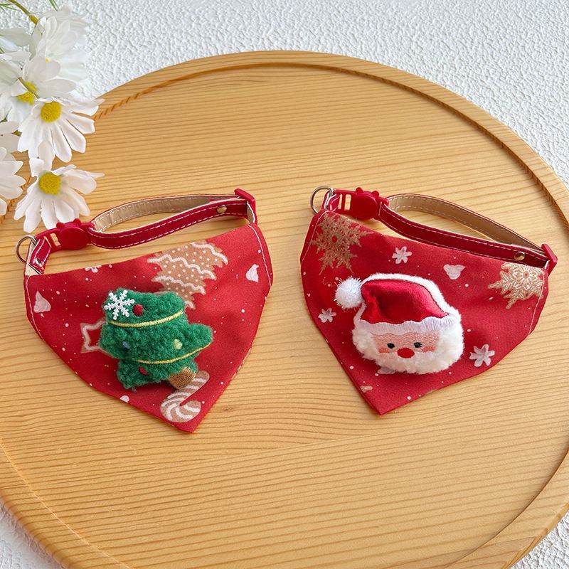 Christmas Pet Large Handkerchief Scarf, Red Santa Claus And Christmas Tree Pattern, One Size Suitable For All 9.06-15.75 Inches.Adjustable Festival Collars For Cats And Dogs