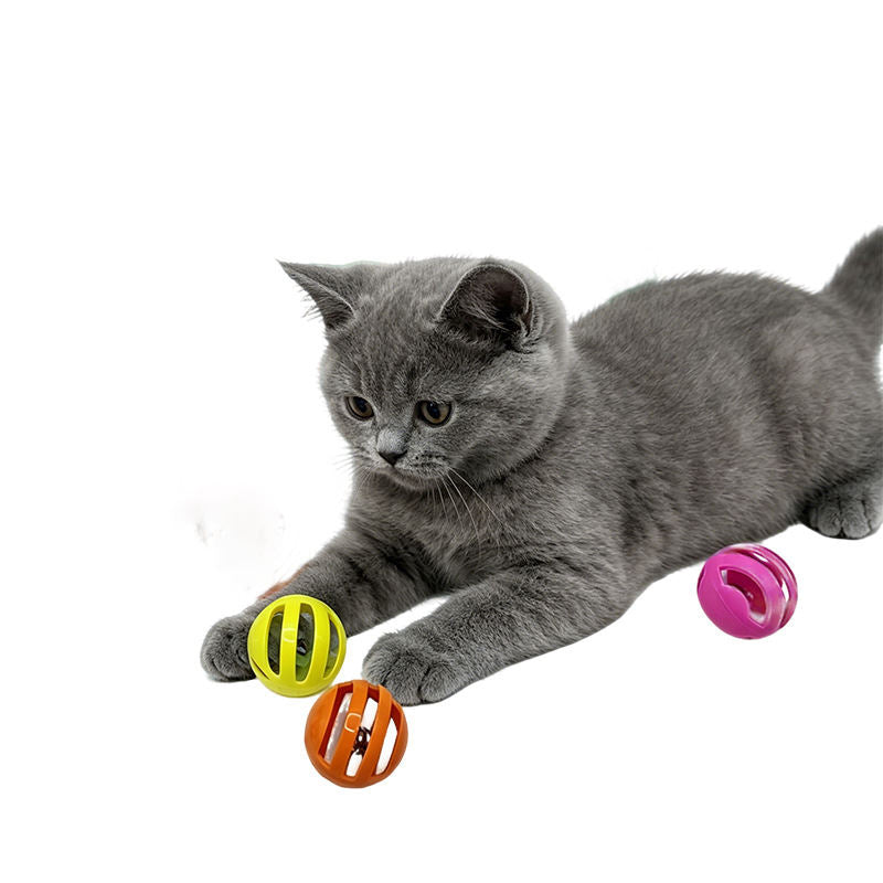 Squeaky Ball Pet Toy For Cats And Dogs