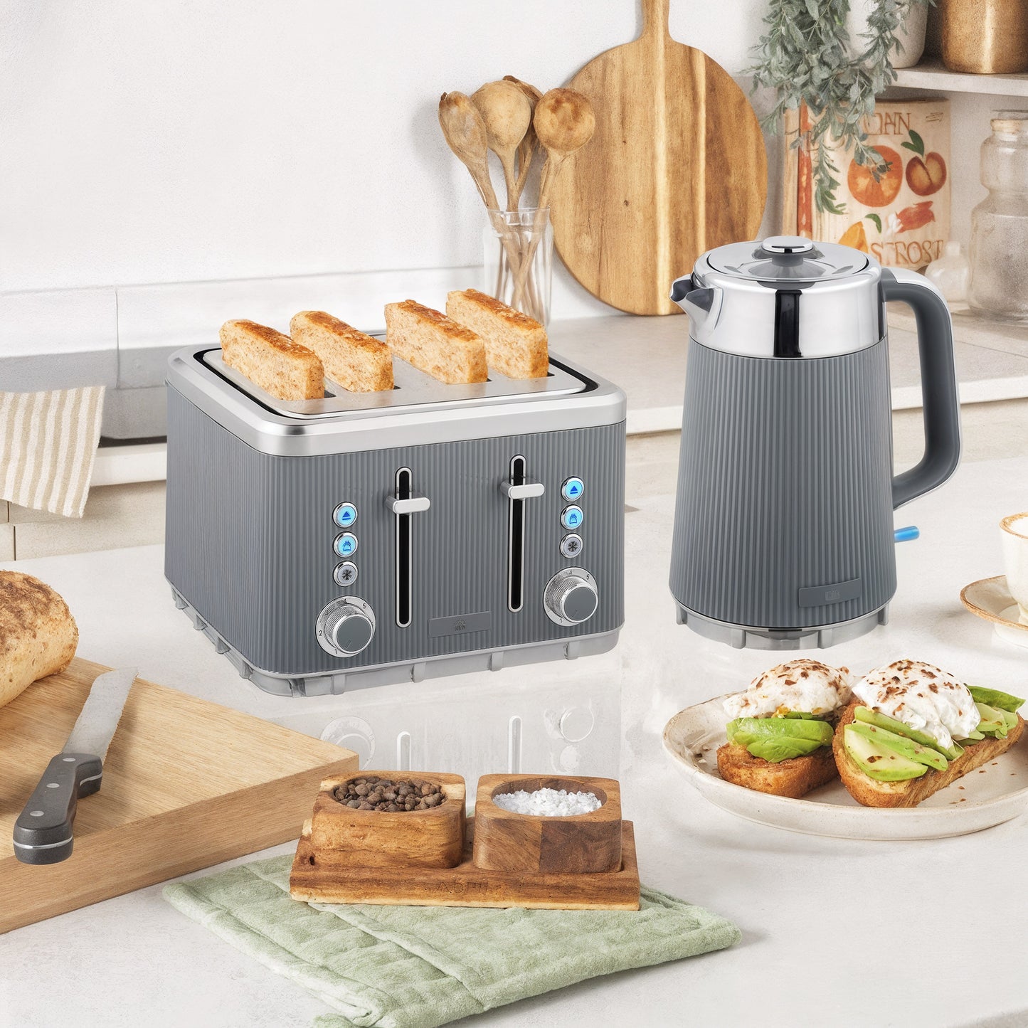 Electric Stainless Steel Kettle And Toaster Set, 3000W 1.7L UK Strix Thermostat Fast Boil Kettle W/ Limescale Filter, Cool Touch Body, 4 Slice Toaster With 7 Browning Levels, Crumb Tray, Grey