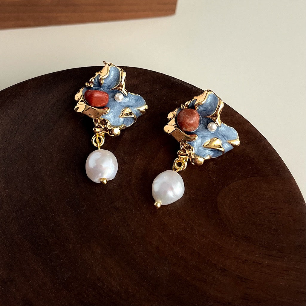 Retro Pearl Enamel Earrings Women French Vintage Style Stud Earrings Premium Fashion Jewelry