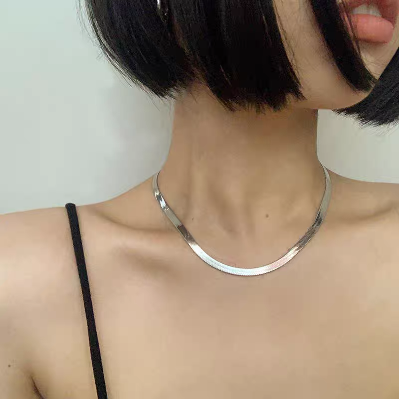 1pc 999 Sterling Silver Flat Snake Bone Necklace, Minimalist Style, Perfect For Daily Wear And Valentine's Gift