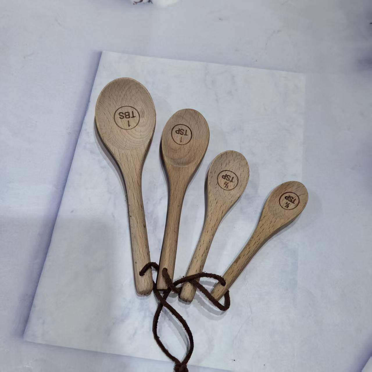 Walnut Wood Solid Wood Measuring Cup For Home Baking