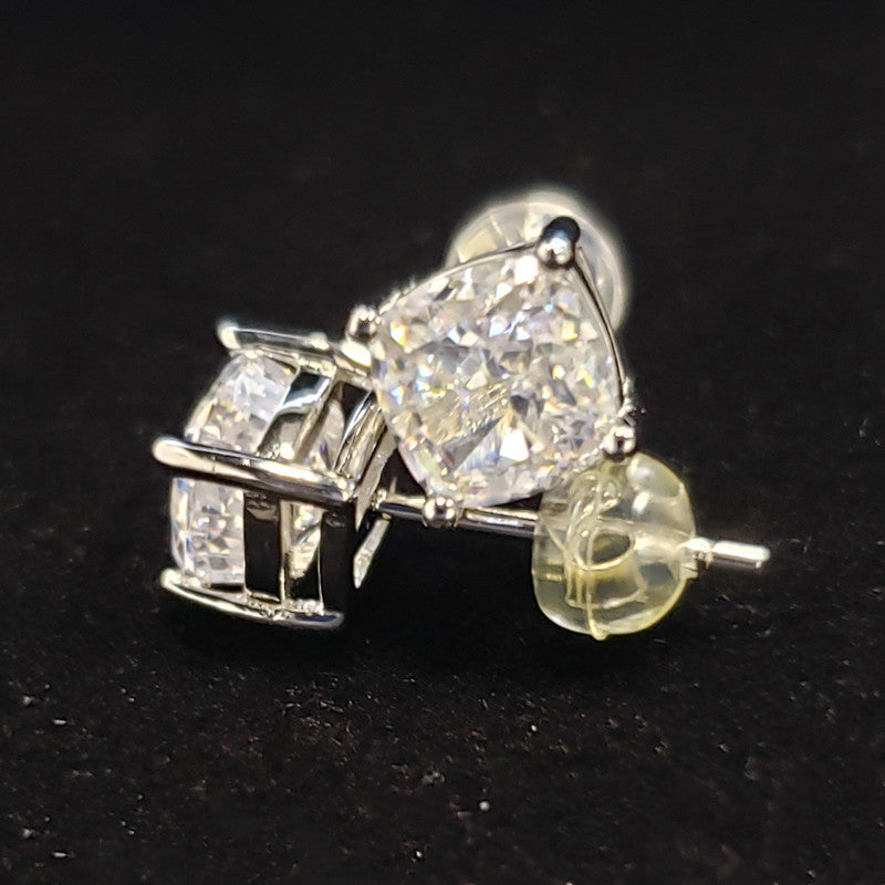 New Pillow-cut Cubic Zirconia Stud Earrings, 8x8mmsimple, Versatile, And Elegant