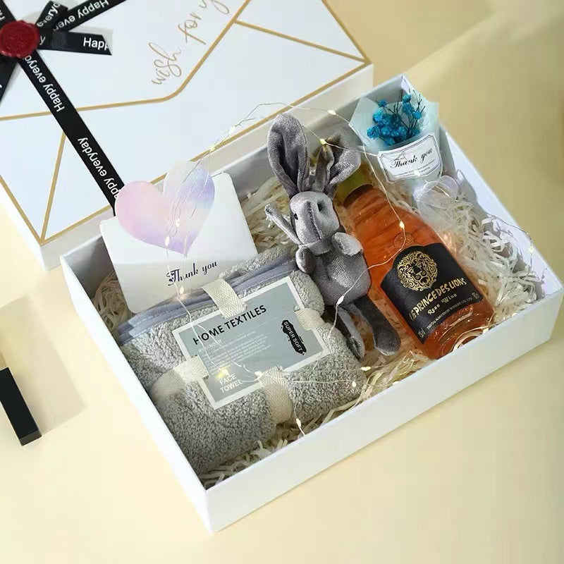 Ceremonial Cosmetics Creative Gift Box