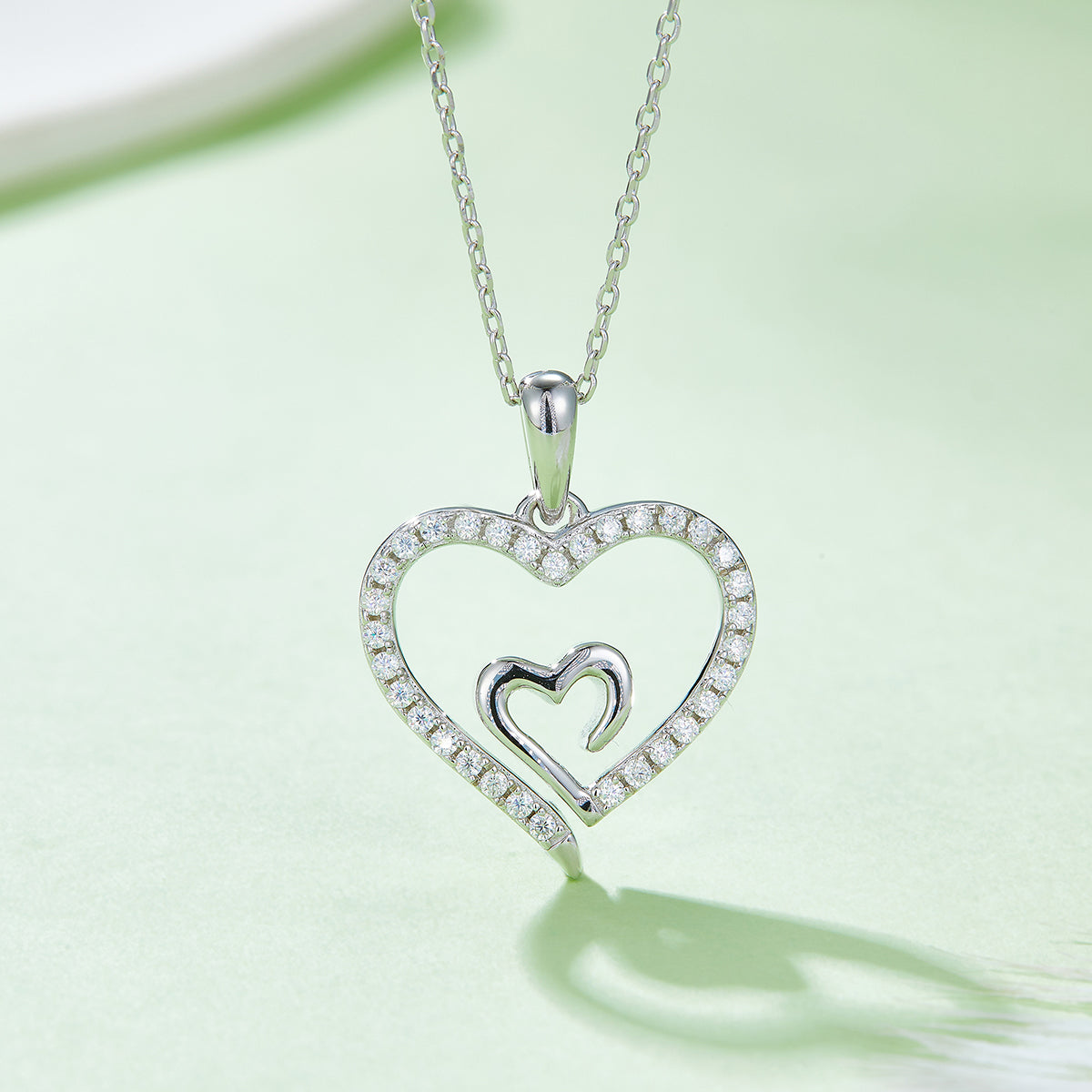 4.6g S925 Sterling Silver Moissanite Heart Necklace 45cm  32 Stones Double Heart Pendant With GRA, Platinum Plated Romantic Jewelry Gift Box Set For Women