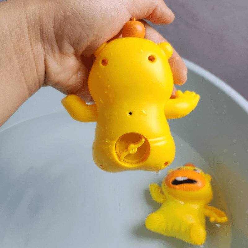 Capybara Water Play Toy A Quirky, Wind-up Bath-time Buddy