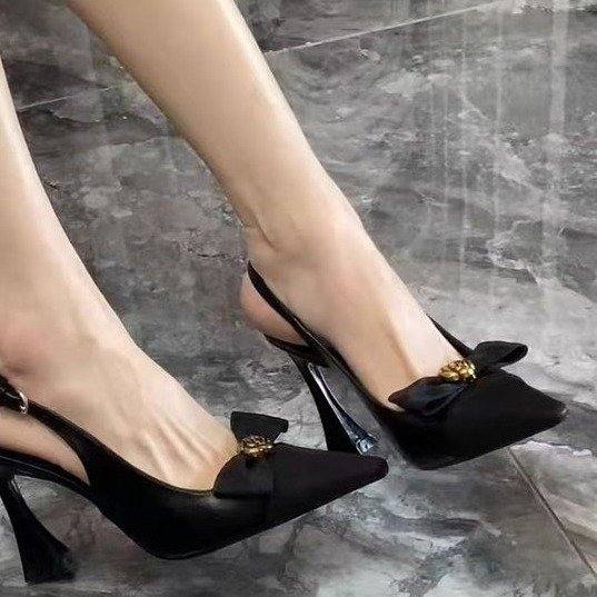New Winter Women Back Cutout Pointed Toe Block Heel Shoes With Camellia & Bow Decor
