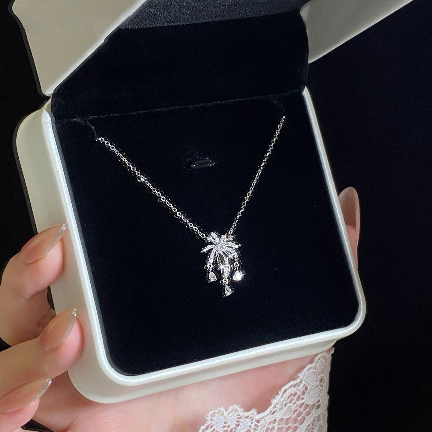 1pcs 999 Sterling Silver Fireworks Teardrop CZ Necklace, Luxury Delicate Style, Ideal For Birthday & Holiday Gifts