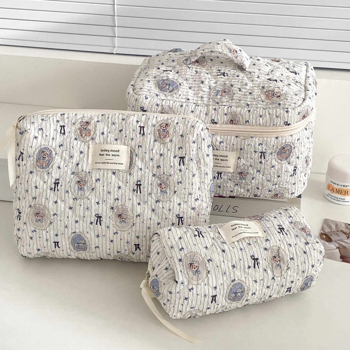 Bow-knot Flower Large-capacity Makeup Bag