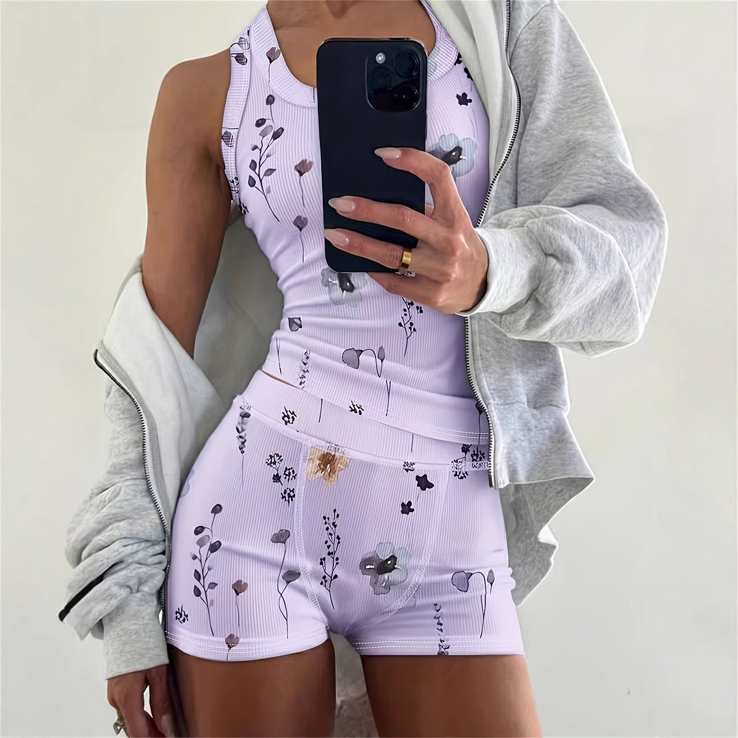 Womens Fashion Casual Vest And Shorts A Stylish And Versatile Two-piece Set With A Printed Design