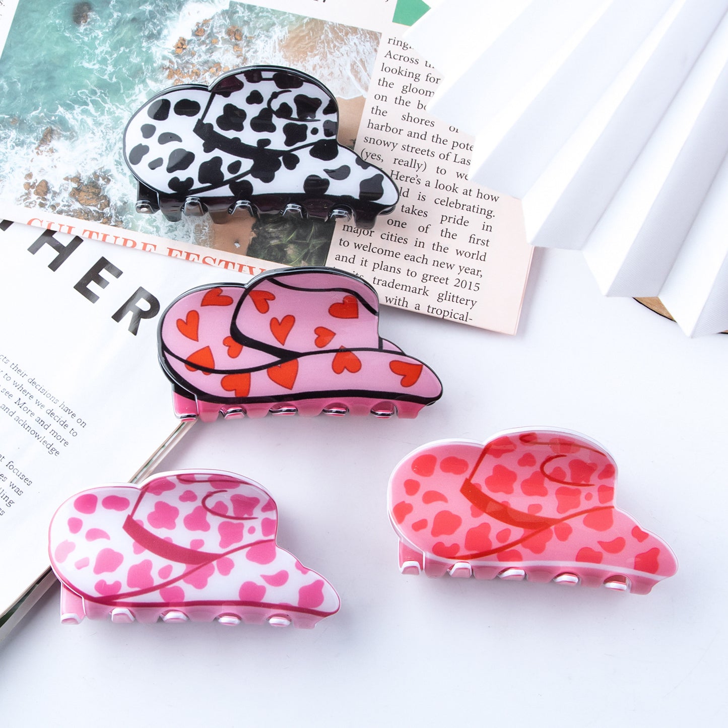 Cute Heart-shaped Sunflower And Cow-patterned Hat-style Hair Clip