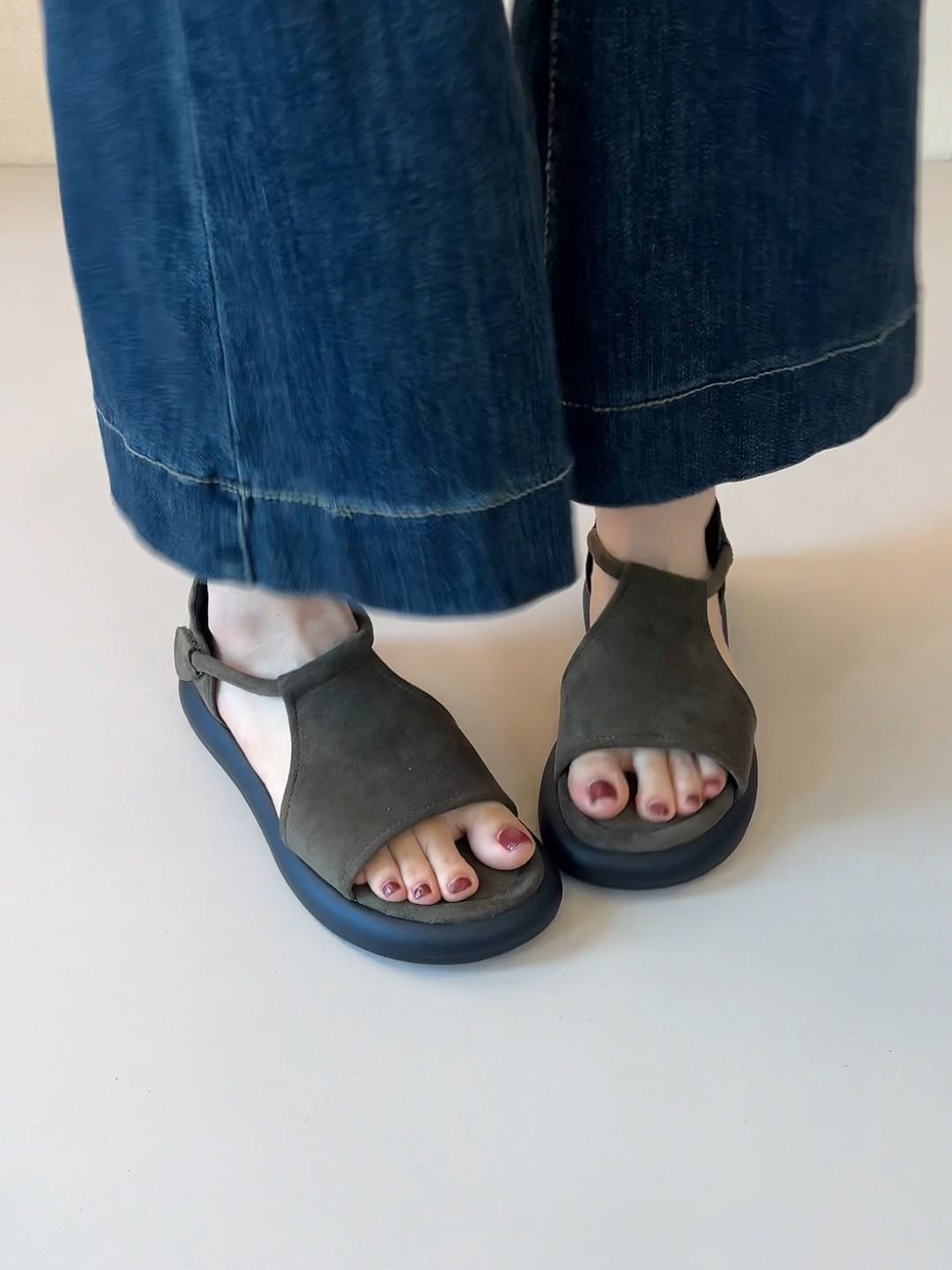 Women Platform Height-Increasing Hook And Loop Roman Sandals, 2026 New Summer Retro Open Toe Casual Sandals For Dresses Outdoor Wear