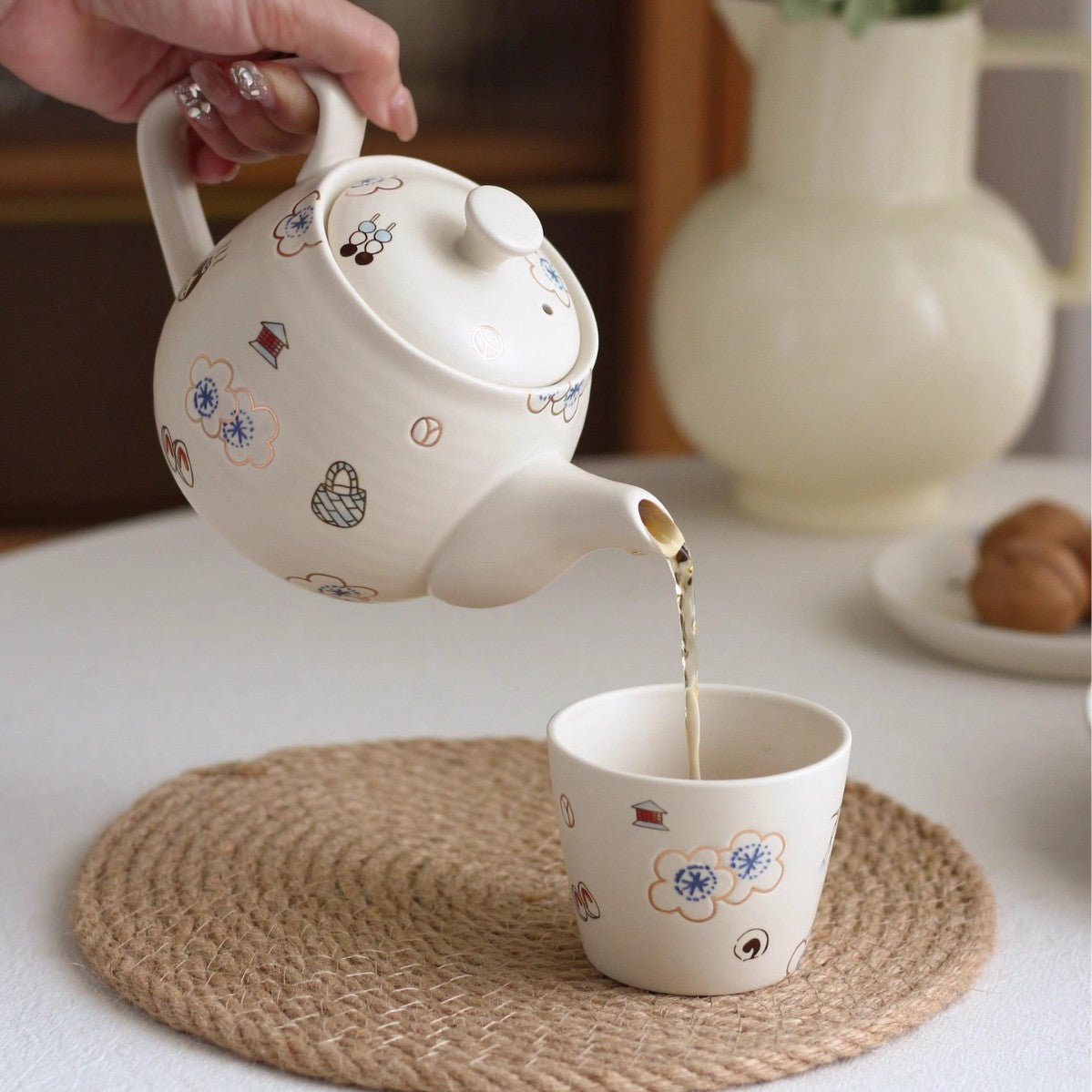 Japanese-style Matching Ceramic Dinnerware And Tea Set