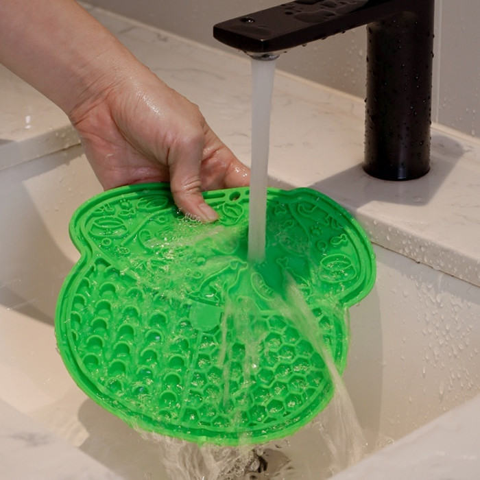 Pet Licking Mat With Silicone Suction Cup For Licking