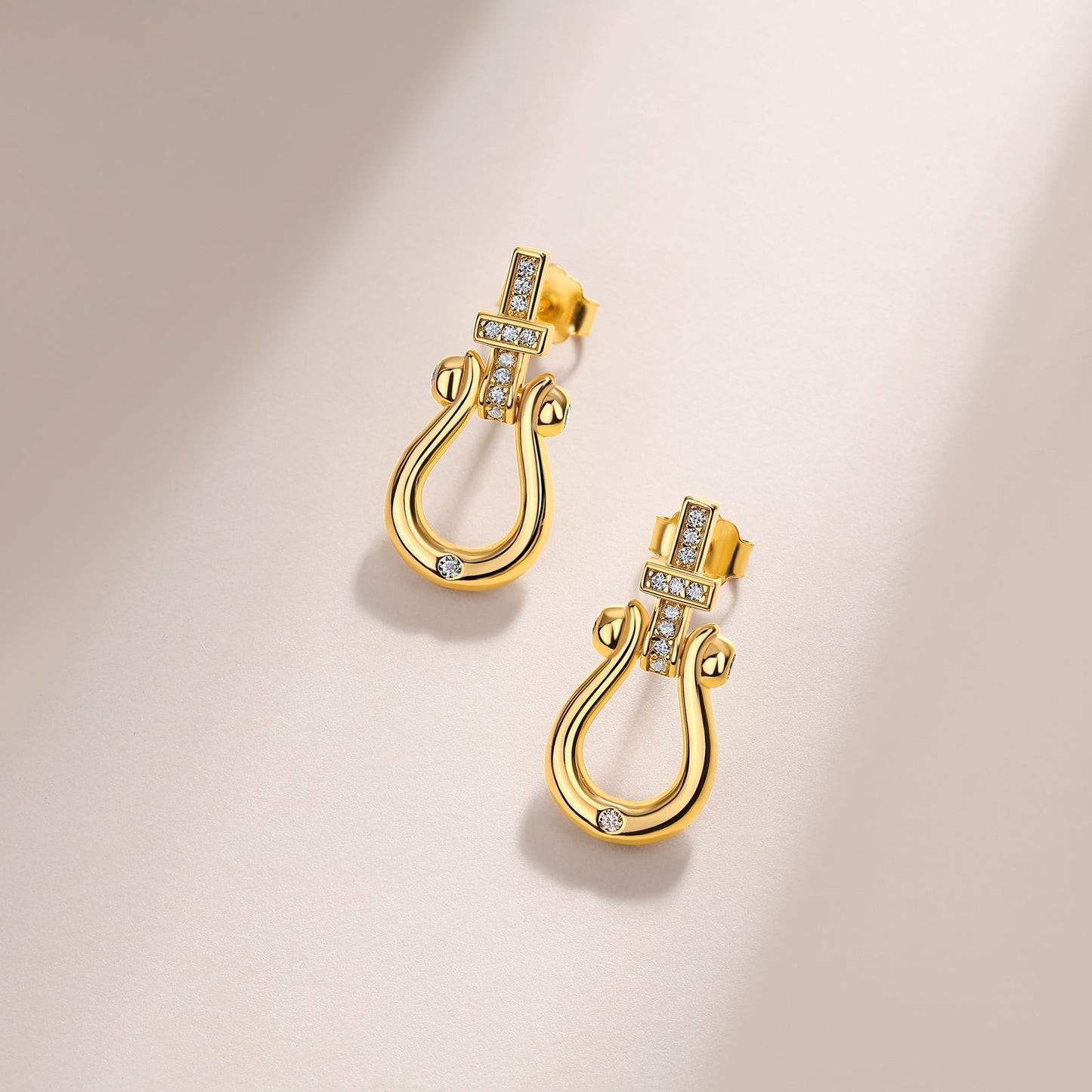 S925 Sterling Silver Cross Horseshoe Earrings, D-VVS1 Moissanite, Platinum Plated 3g, Elegant Women's Jewelry Gift Box Set