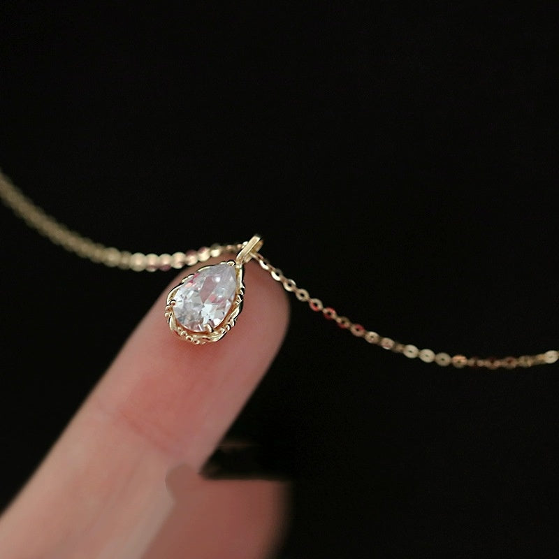925 Sterling Silver K-Gold Plated Light-Luxury Retro Waterdrop Zircon Pendant With A Moody Vibe