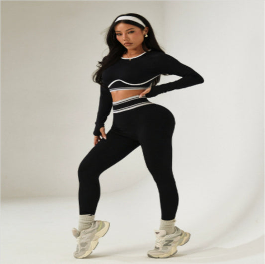 Womens AutumnWinter Crew-Neck Long-Sleeve Outdoor Sports Fitness And Yoga Set From Europe And The US