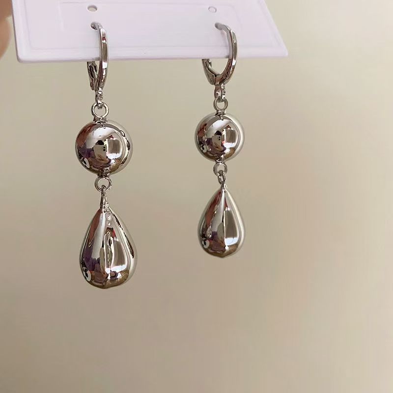2026 New Slim Hoop Earrings, Elegant High-End Ear Cuffs For Women