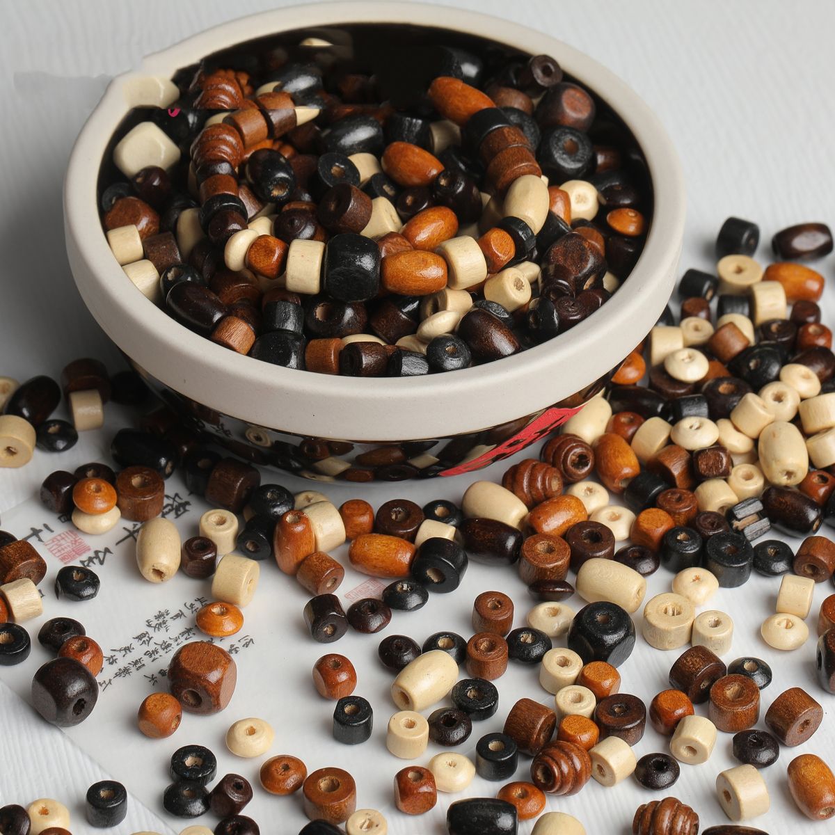 Vintage Solid Wood Scattered Beads Necklace Accessories