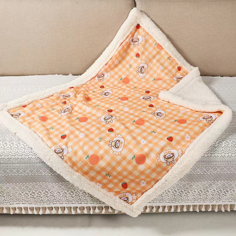 Pet Warming Blanket Dog Quilt Cat Mat