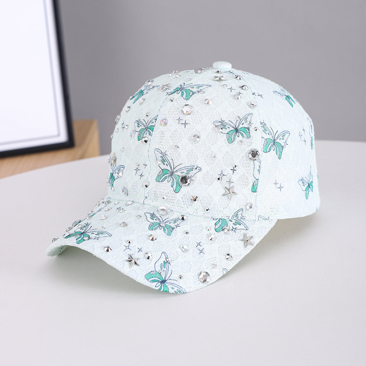 Lady's Lace Butterfly Silver Diamond Star Accessory Is Eye-catching And Cool. This Street Style Baseball Cap Is Suitable For Going Out, Taking Photos, Outdoor Wear And Playing.