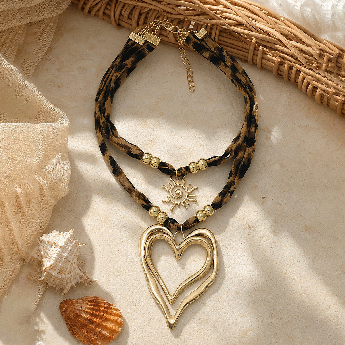 Women Lava Texture Big Heart Pendant Choker Necklace,CCB Beads With Pearl Fashion Costume Accessories For Daily Party Occasion
