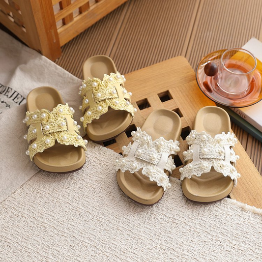 2026 Summer New Korean Style Girls Pearl Lace Slide Sandals Princess Beach Flat Slippers Match Dress