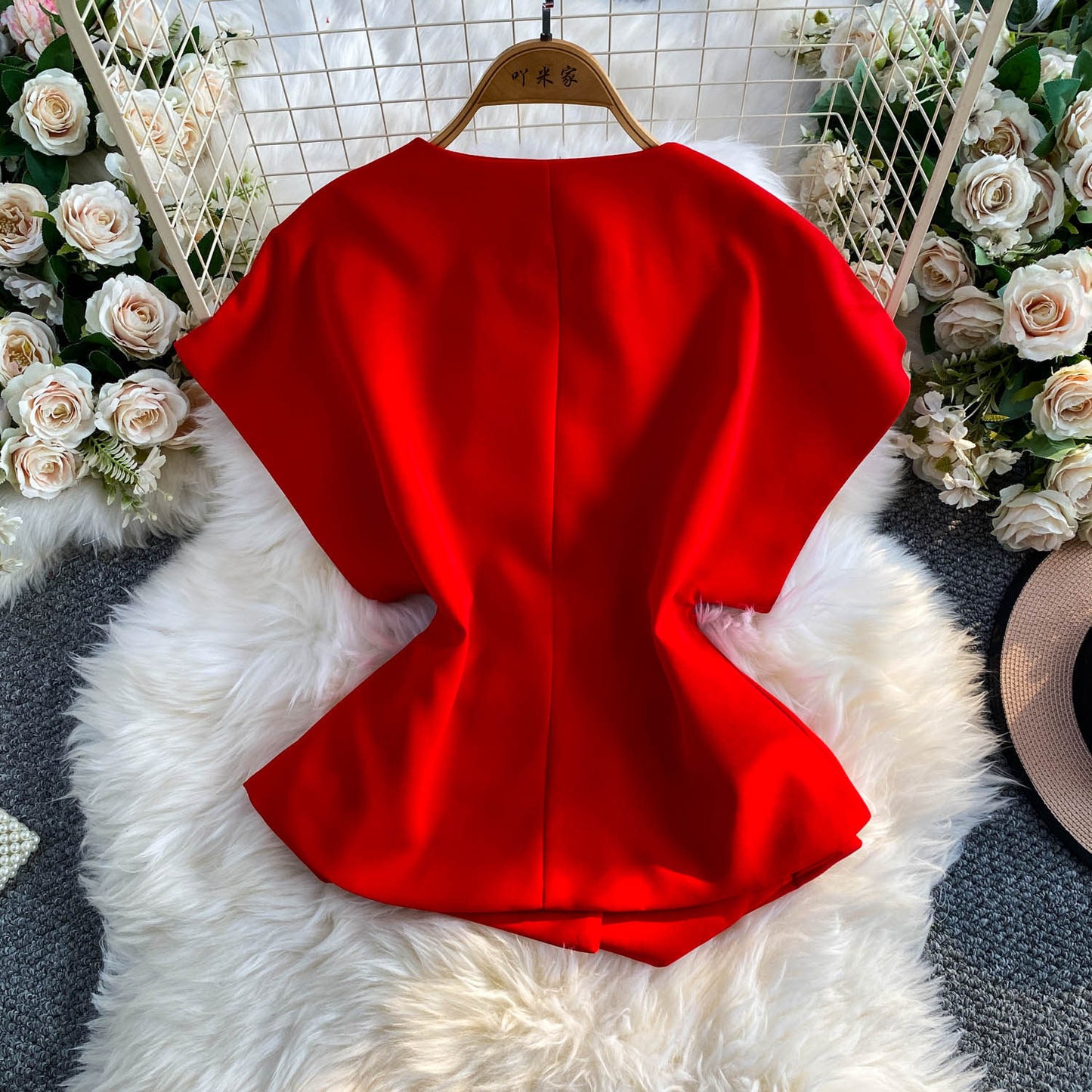 Niche-design Irregular Fashion Single-button Waist-cinching V-neck Top
