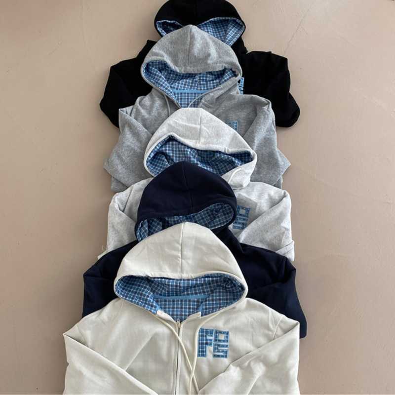 Korean Style Autumn New Machine Embroidery Letters Retro Plaid Zipper Sweater