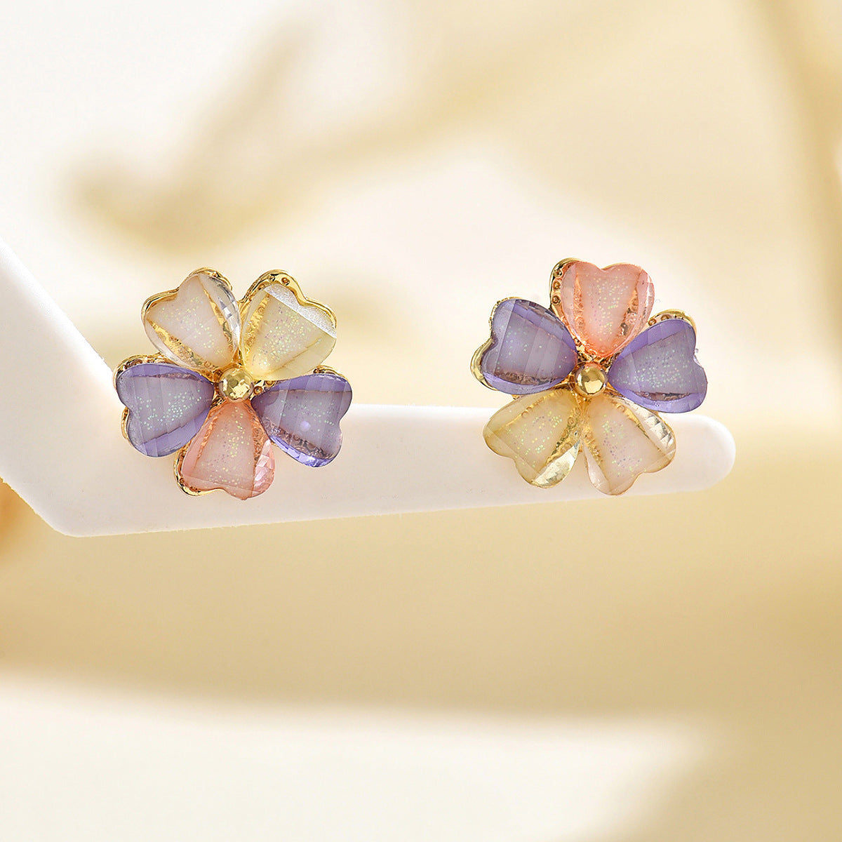 Hot Selling Cross-border Japanese Korean Style Women Earrings, Geometric Colorful Petal Inlaid Cubic Zirconia Stud Earrings, Niche Versatile High-end Ear Jewelry For Ladies